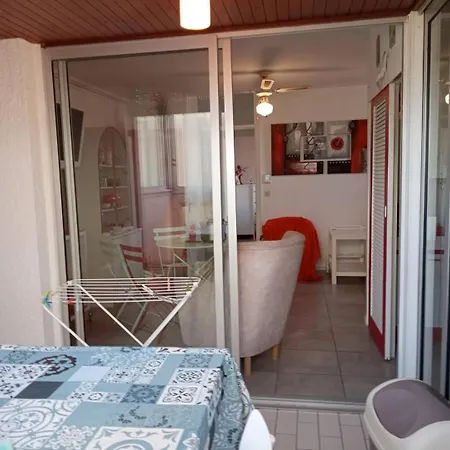 Lägenhet T2 Centre Et Deux Pas De La Plage, Clim 4arax4 *